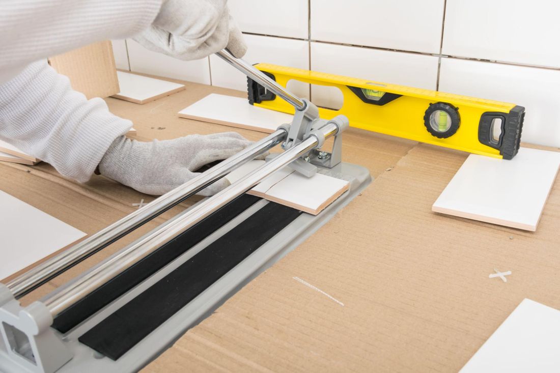 Is a Tile Backsplash a Weekend DIY or a Contractor Job?